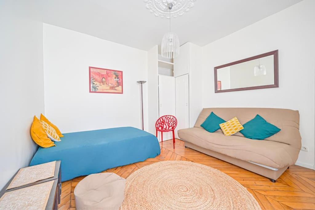 Radiant Flat - Spacious Studio Apartment - Marais Párizs Kültér fotó